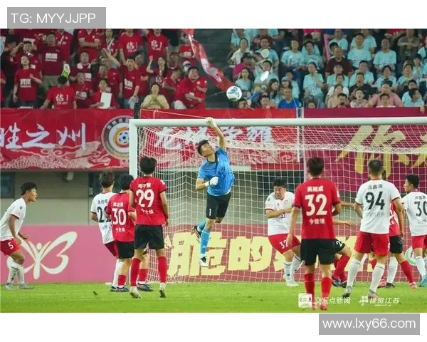 飞火流星足球:点燃激情与梦想的绿茵场传奇之旅 飞火流星足球:点燃激情与梦想的绿茵场传奇之旅